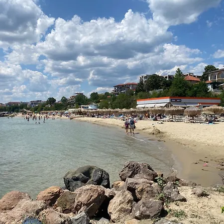 Апартамент Toni House 405 Marina *