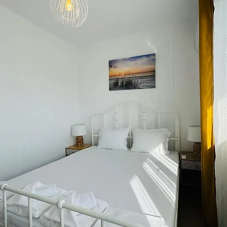 Апартаменти Toni House 405 Marina Светий Влас